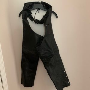 Motorcycle leather chaps